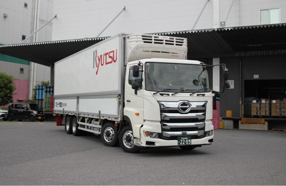 business_logistics_center_01_004.webp